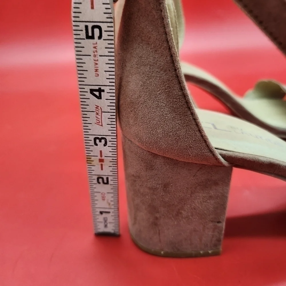 Chinese Laundry Pink Heels Women's 8.5 Shoes